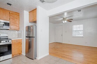 115 Aurora St in Houston, TX - Building Photo - Building Photo