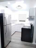 3055 NW 212th St in Miami Gardens, FL - Building Photo