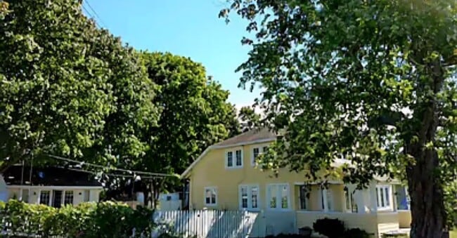 property at 3 Highland Terrace