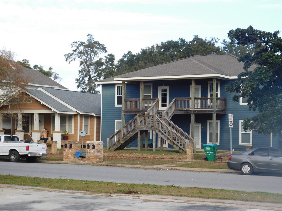 1106 32nd Ave in Gulfport, MS - Foto de edificio