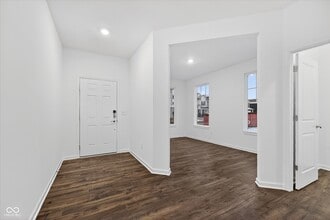 15988 Tharp Wds Dr in Fishers, IN - Building Photo - Building Photo