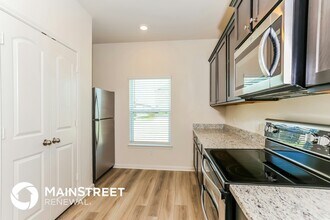 140 Switchback Hl Rd in Newark, TX - Building Photo - Building Photo