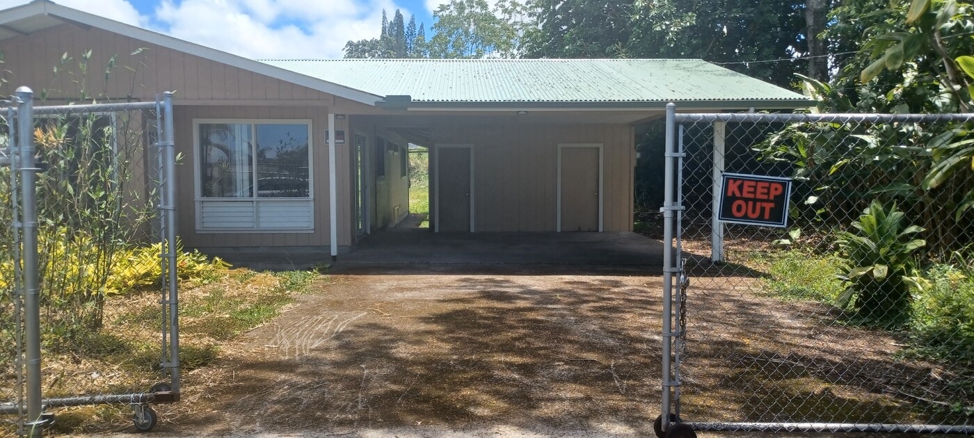 16-2042-2042 Ainaloa Way in Pahoa, HI - Building Photo