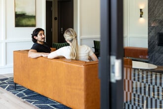 The Flats on Howard in Omaha, NE - Building Photo - Building Photo