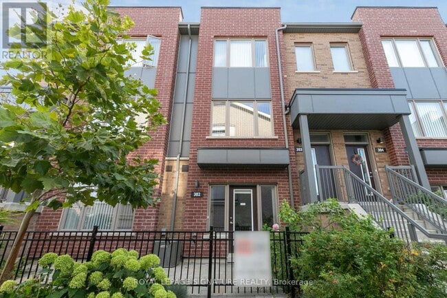 property at 1525 Kingston Rd