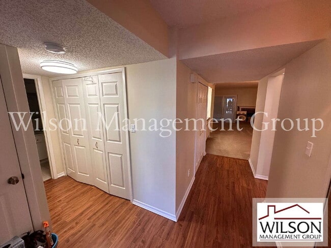 17 Escondido Cir in Altamonte Springs, FL - Building Photo - Building Photo