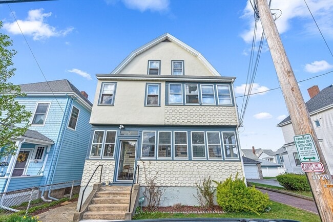 property at 9 Marshall St