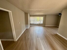 4052 Coco Ave in Los Angeles, CA - Building Photo