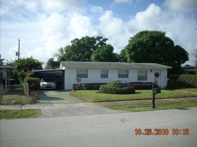 property at 1612 NW 15th Ct