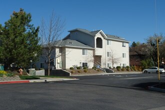 Spring Creek in Boise, ID - Foto de edificio - Building Photo