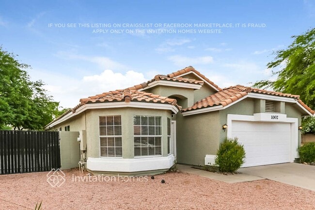 1002 W Chicago Ct in Chandler, AZ - Building Photo - Building Photo