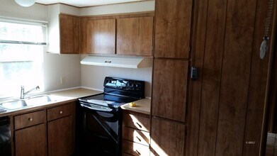 446 W Vance Dr in Kanab, UT - Building Photo - Building Photo