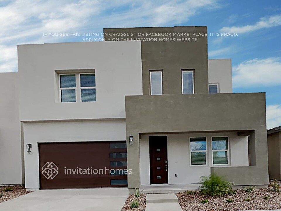 7331 S 23rd Dr in Phoenix, AZ - Building Photo