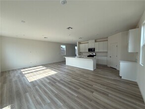 9997 River Corral St in Las Vegas, NV - Building Photo - Building Photo