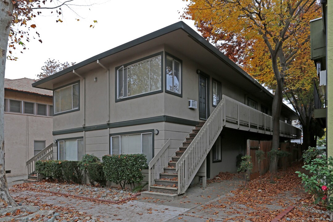 1119 T St in Sacramento, CA - Foto de edificio