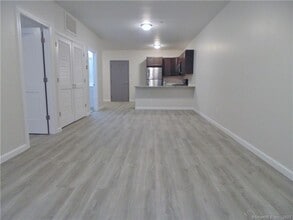 2838 Fairfield Ave in Bridgeport, CT - Building Photo - Building Photo