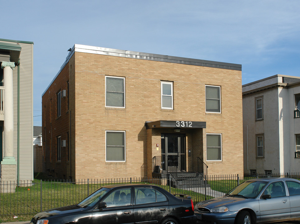 3312 4th Ave S in Minneapolis, MN - Building Photo