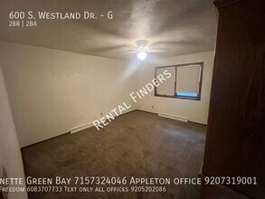 600 S Westland Dr in Appleton, WI - Building Photo - Building Photo
