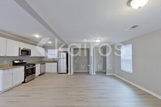 1604 Norman St in Fort Worth, TX - Foto de edificio - Building Photo