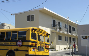 3768-3770 Brookdale Ave in Oakland, CA - Building Photo - Building Photo