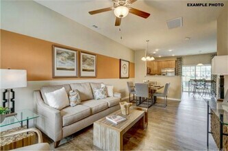 13619 Browhill Ln in Charlotte, NC - Foto de edificio - Building Photo