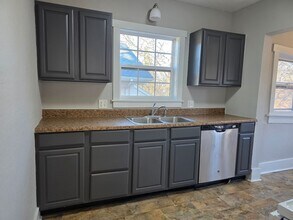 1545 32nd St in Des Moines, IA - Building Photo - Building Photo