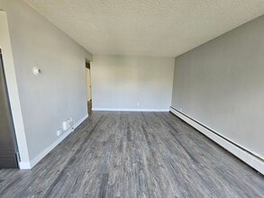 46117 Gore Avenue11 in Chilliwack, BC - Building Photo - Building Photo