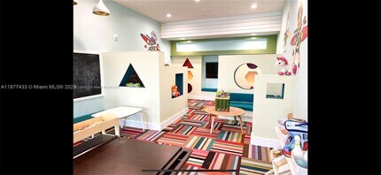 4640 NW 84th Ave, Unit 20 in Doral, FL - Building Photo - Building Photo