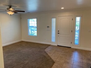 338 W 20th St in Tracy, CA - Building Photo - Building Photo