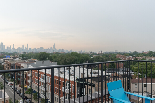 1157 W. Diversey in Chicago, IL - Foto de edificio - Building Photo