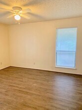 245 Craddock Ave in San Marcos, TX - Building Photo - Building Photo