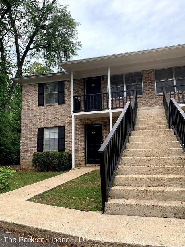 324 S Lipona Rd in Tallahassee, FL - Foto de edificio - Building Photo