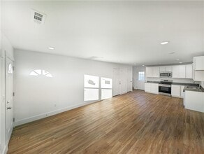 1206 Nedra Dr in Decatur, AR - Building Photo - Building Photo