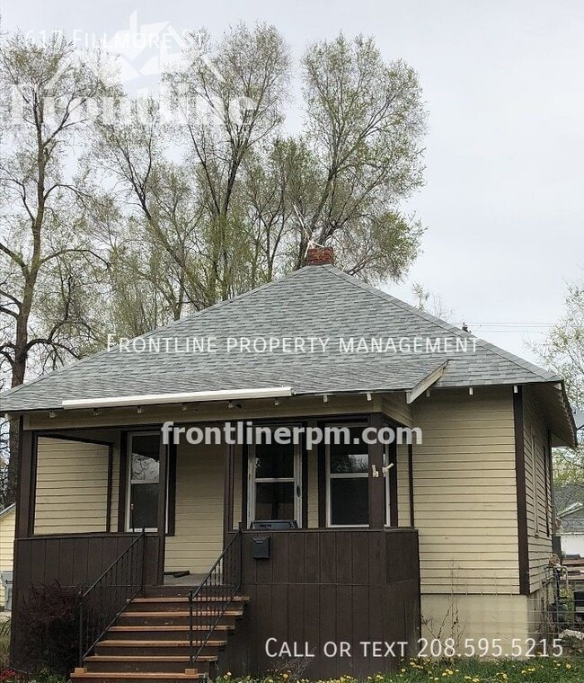property at 617 Fillmore St
