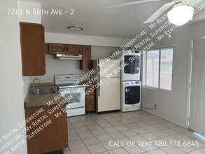 7241 N 54th Ave in Glendale, AZ - Building Photo - Building Photo