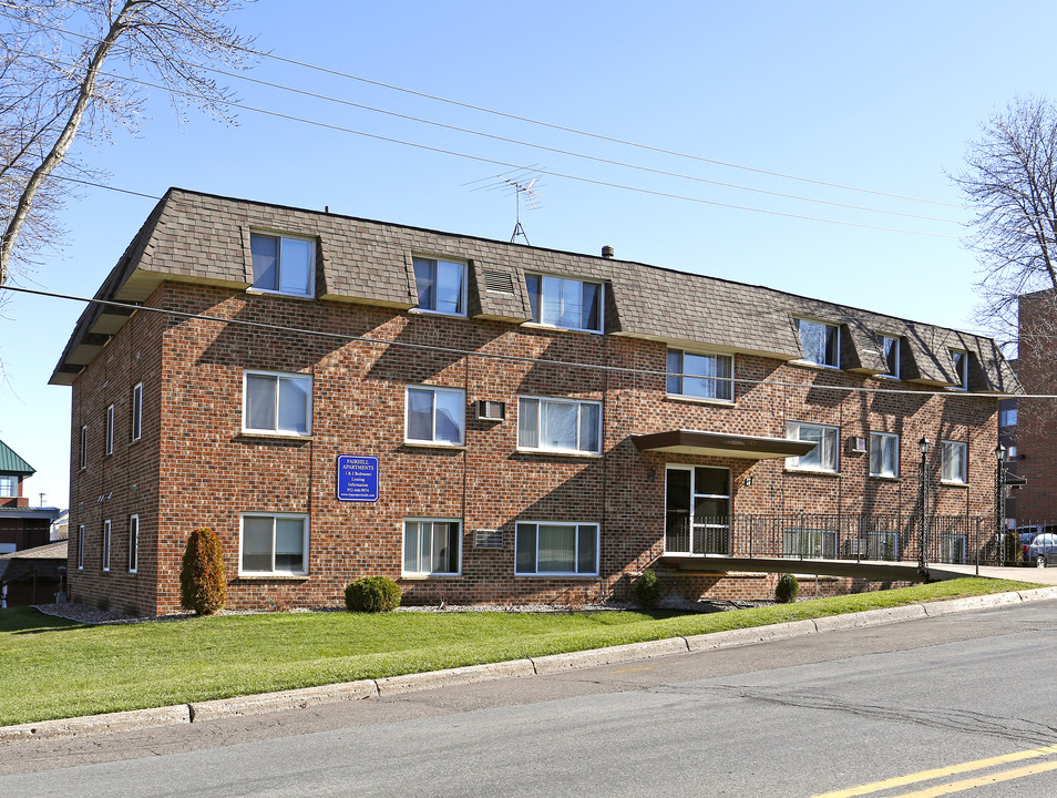 Fairhill Apartments in Waconia, MN - Building Photo