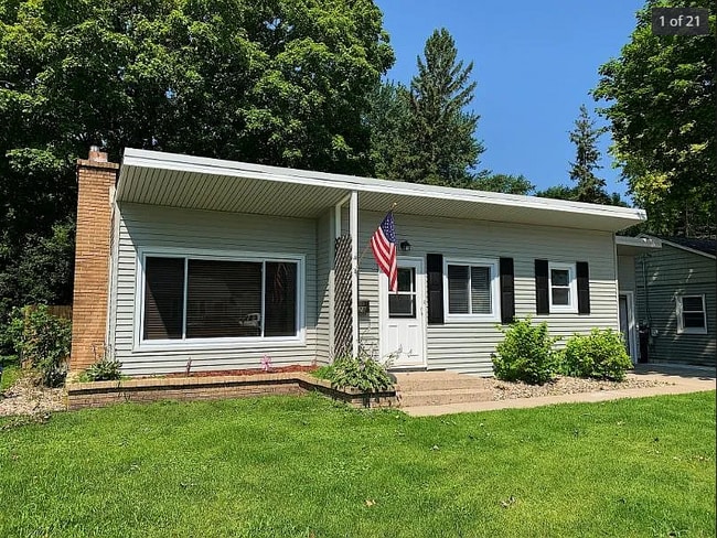 property at 1128 Highland Ave