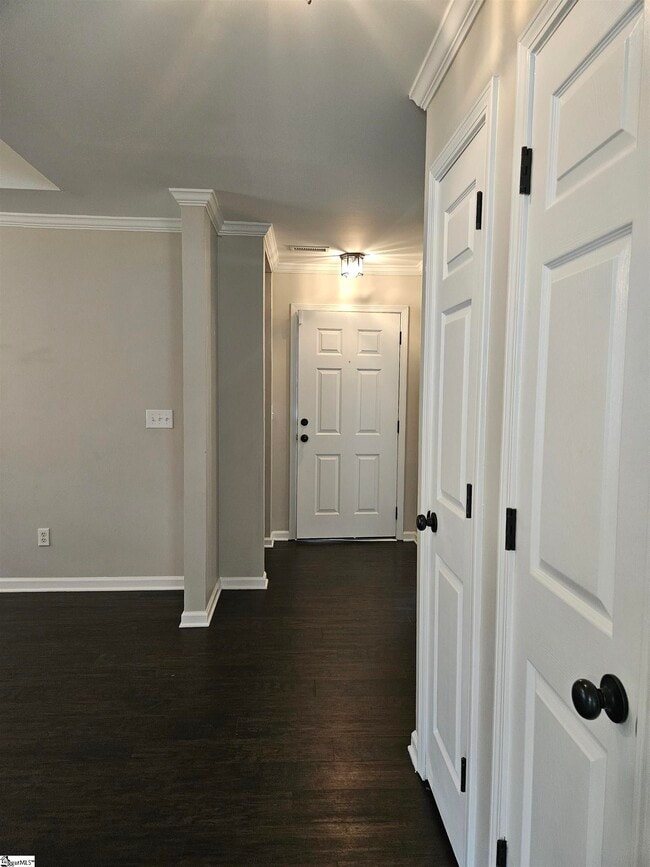100 Wyndham Ct in Greenville, SC - Building Photo - Building Photo