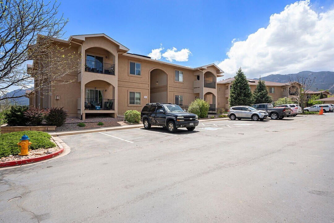 1590 Little Bear Creek Point in Colorado Springs, CO - Building Photo