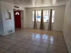 5917 E 4th St in Tucson, AZ - Building Photo - Building Photo