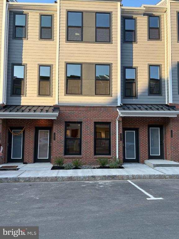 1212 Parker Blvd in West Windsor Township, NJ - Building Photo - Building Photo