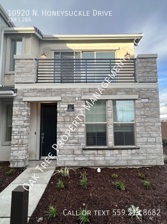 property at 10920 N Honeysuckle Dr