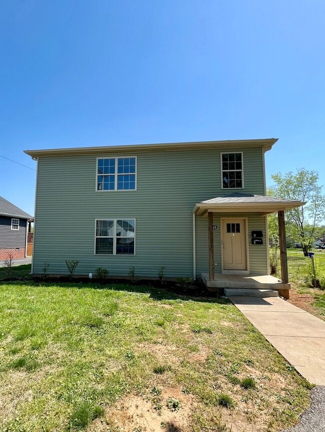 1248 Magnolia St in Bowling Green, KY - Building Photo - Building Photo