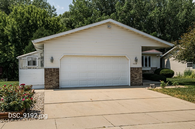 5019 25th Ave NW in Rochester, MN - Building Photo - Building Photo