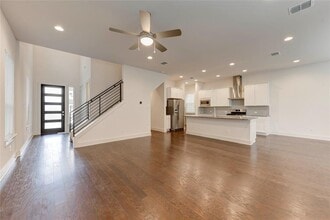 1531 N Red Bud Ln in Round Rock, TX - Building Photo - Building Photo