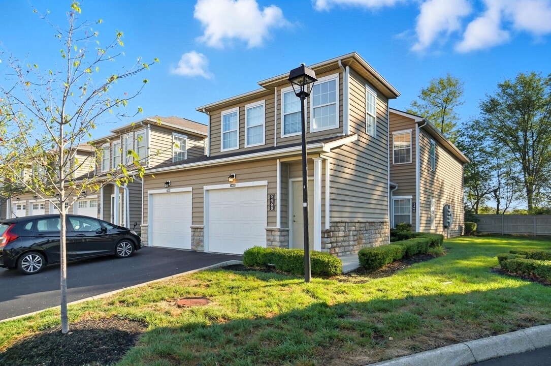 5468 Nottinghamshire Ln in Westerville, OH - Building Photo