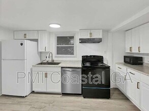 2006 Texas Ave in Savannah, GA - Building Photo - Building Photo