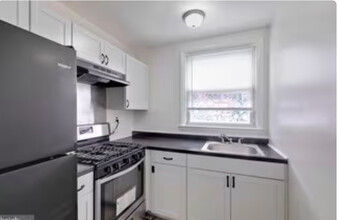 1516 67th Ave, Unit 2nd Floor in Philadelphia, PA - Foto de edificio - Building Photo