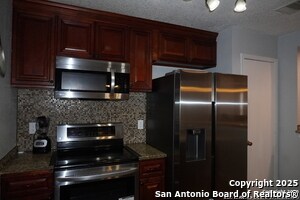 3632 Candlehill in San Antonio, TX - Building Photo - Building Photo