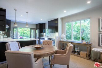 9001 Phyllis Ave in West Hollywood, CA - Building Photo - Building Photo